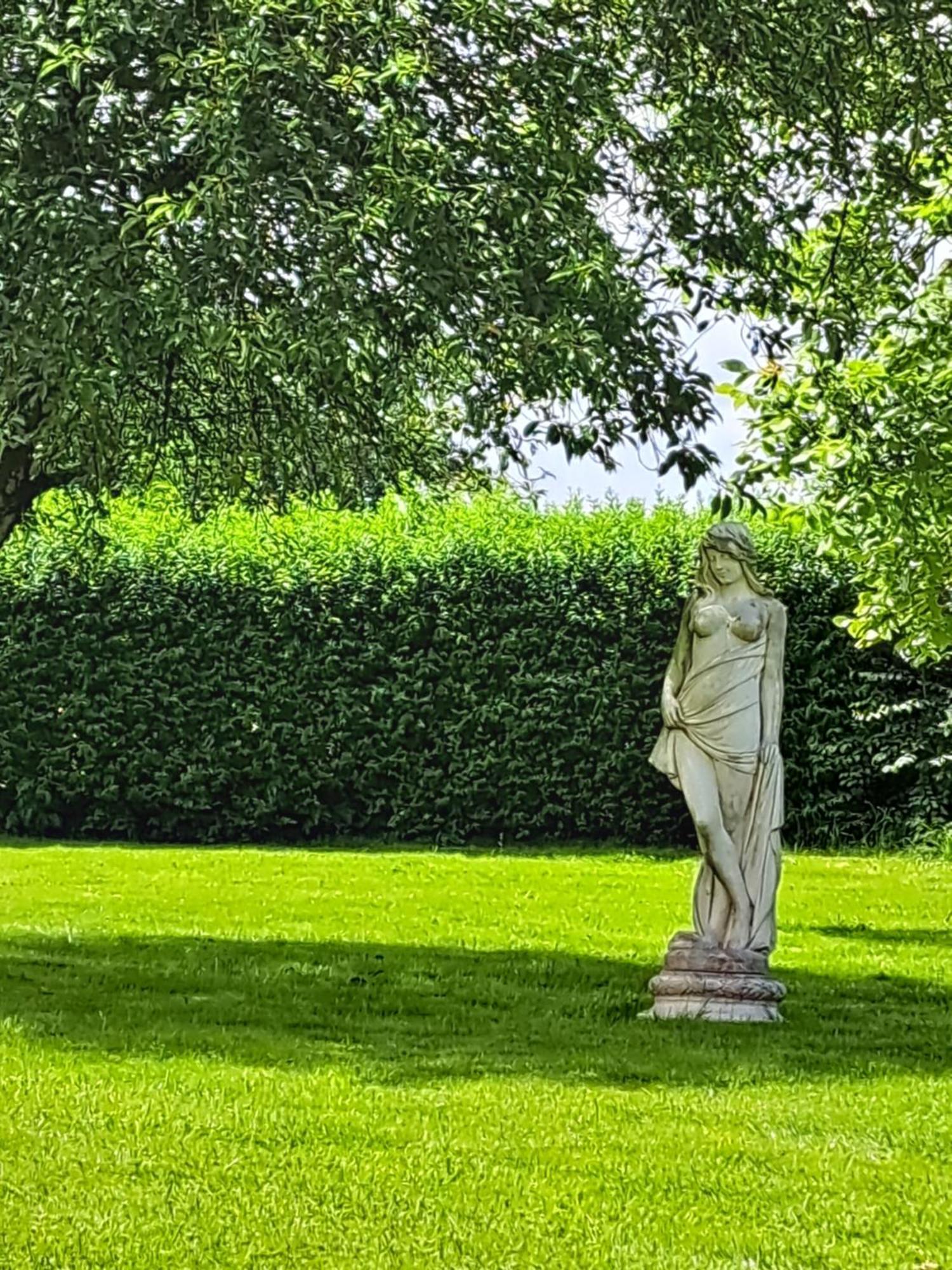 Gite De La Gouvrie Pace  Luaran gambar